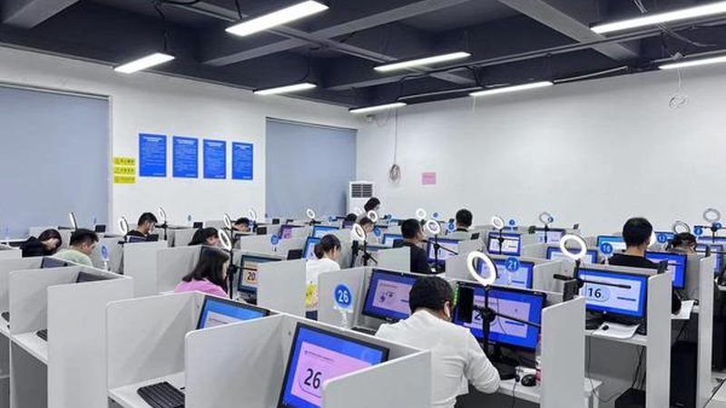 传统企业电商孵化：揭秘成功背后的关键因素